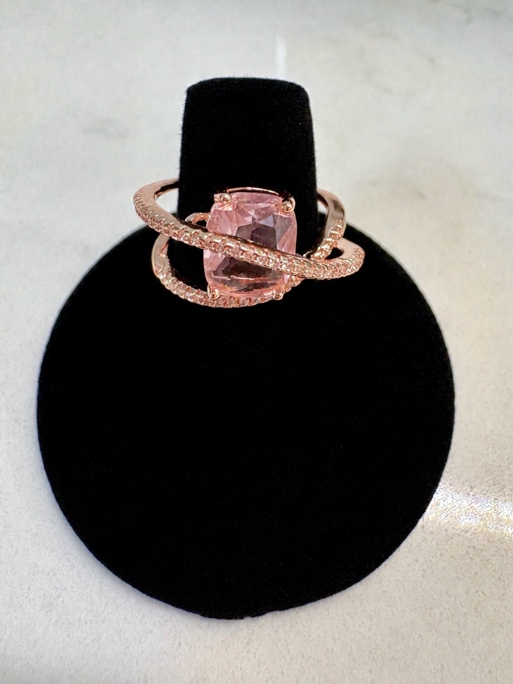 Rose Gold Pink Crystal Halo Ring - Women's Fashion Jewelry